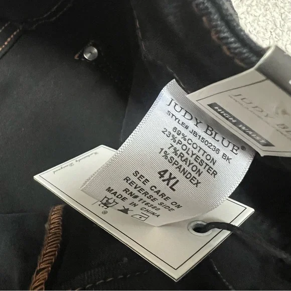 Judy Blue Shorts 4XL Black High Waist Tummy Control Denim Cut Off JB150236 NEW - Picture 7 of 8